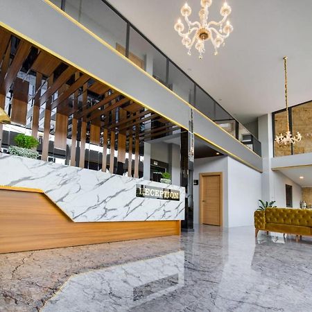 Canary Suite Otel Trabzon Extérieur photo